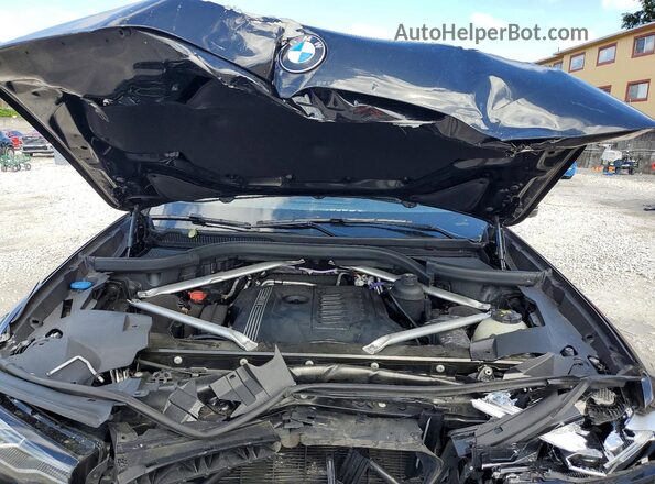 5UXCW2C07M9G50529 2021 BMW X7 Black Engine compartment view