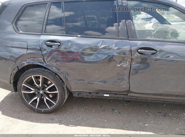 5UXCW2C09M9F51601 2021 BMW X7 Синий Вид спереди