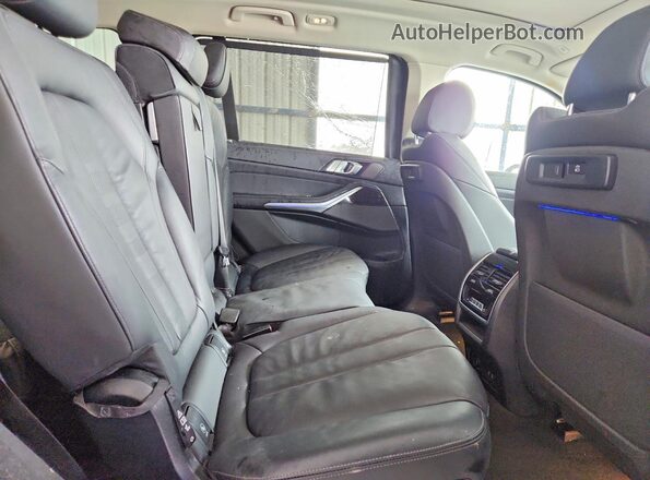 5UXCW2C0XL9B07254 2020 BMW X7 Синий Вид задней части салона