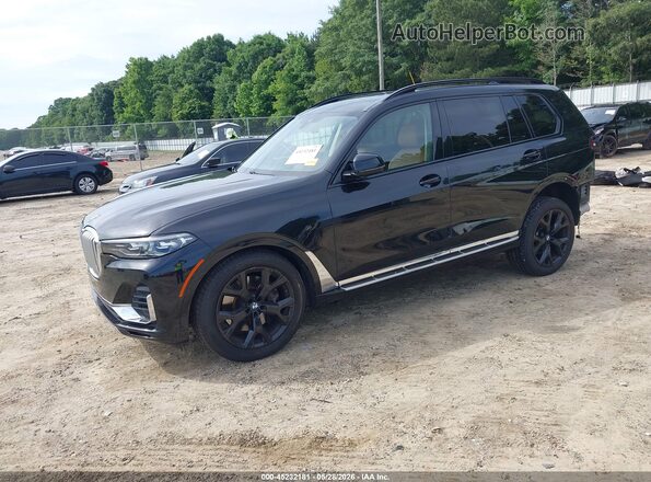 5UXCW2C0XN9L04070 2022 BMW X7 Black წინა მარცხენა ხედი სამი მეოთხედიდან