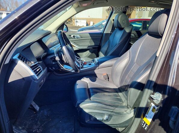 5UXCW2C58KL088021 2019 BMW X7 Black Вид салону спереду