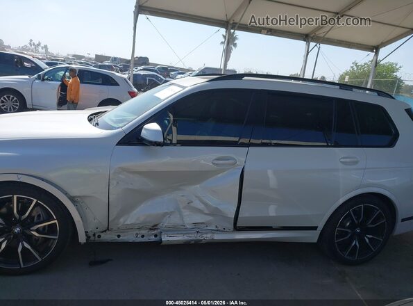 5UXCX4C52KLS38701 2019 BMW X7 White Սալոնի 360 աստիճան տեսք