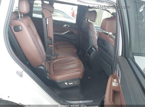 5UXCX4C52KLS38701 2019 BMW X7 White VIN կոդի պիտակի տեսք