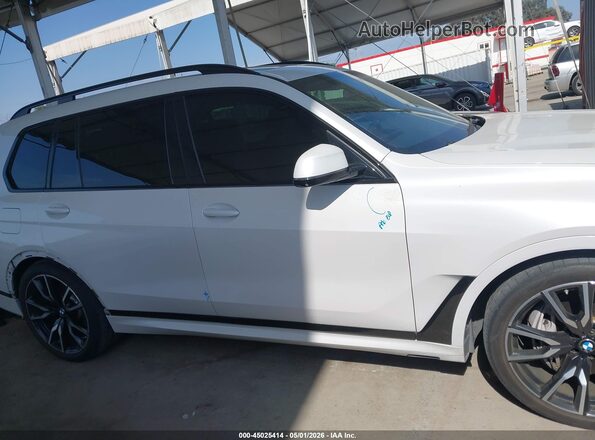 5UXCX4C52KLS38701 2019 BMW X7 White Սալոնի հետևի տեսք