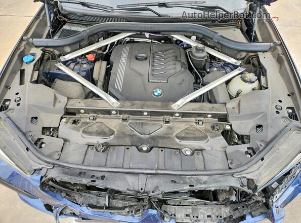 5UXCY6C01M9G87058 2021 BMW X6 Blue Widok komory silnika