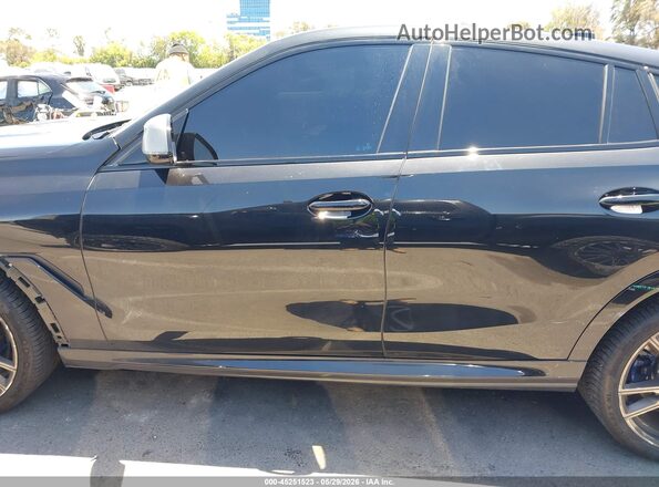 5UXCY8C01P9P14241 2023 BMW X6 Black 360 interior view