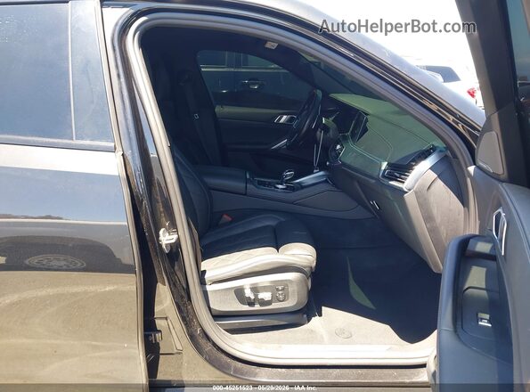5UXCY8C01P9P14241 2023 BMW X6 Black Front interior view
