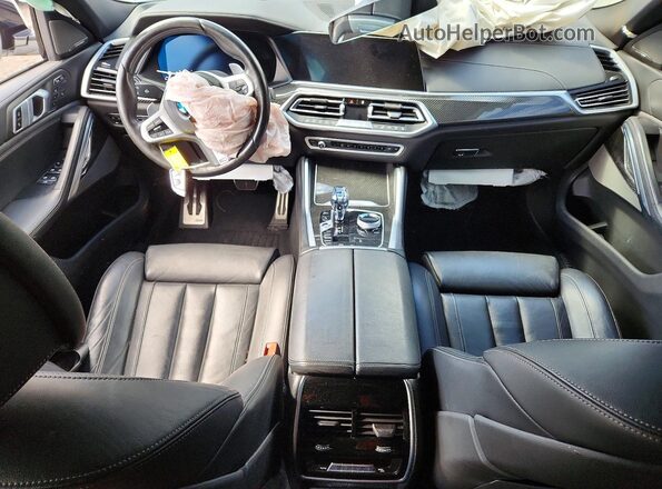 5UXCY8C07L9B64492 2020 BMW X6 Белый Вид панели приборов