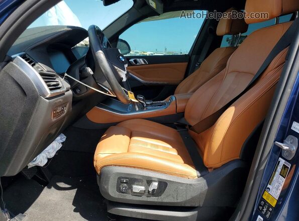 5UXJU2C50KLN67000 2019 BMW X5 Blue Вид салону спереду
