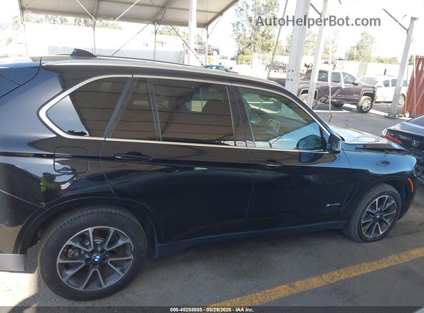 5UXKR2C55J0Z17159 2018 BMW X5 Black 