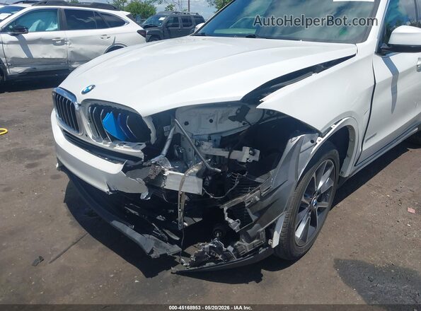 5UXKR2C55J0Z21227 2018 BMW X5 White 