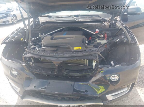5UXKT0C53J0W02124 2018 BMW X5 Black Vista trasera