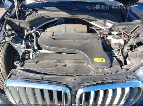 5UXKT0C53J0W02530 2018 BMW X5 Black Հետևի տեսք