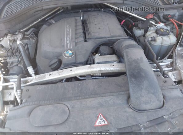 5UXKU2C55G0N79477 2016 BMW X6 White Вид ззаду