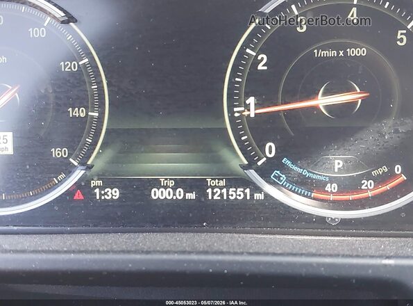 5UXKU2C55G0N79477 2016 BMW X6 White Вид задніх сидінь