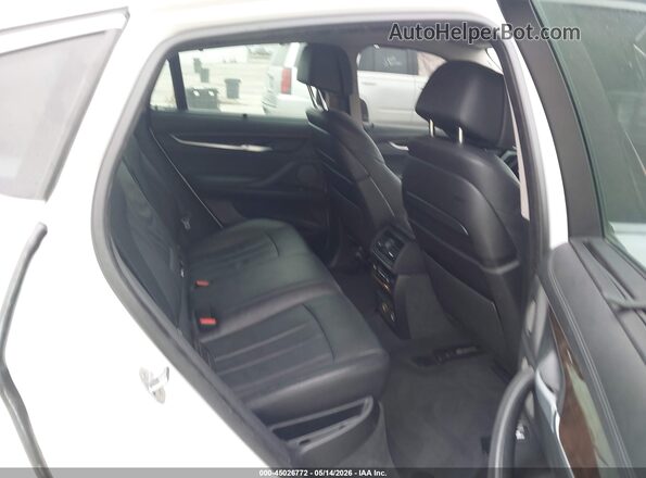 5UXKU6C52G0R34158 2016 BMW X6 White 