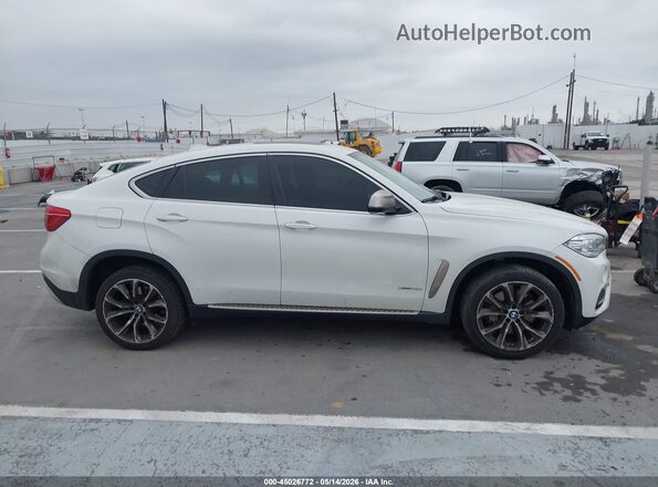 5UXKU6C52G0R34158 2016 BMW X6 White 