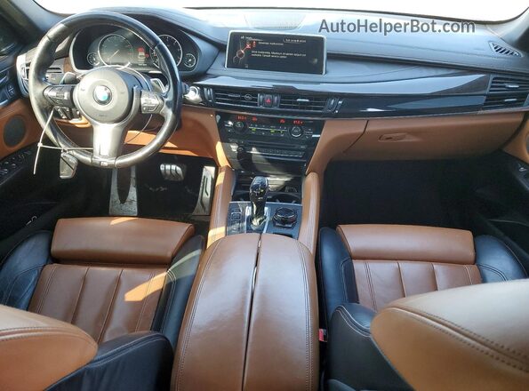 5UXKU6C56G0R34177 2016 BMW X6 Silver Widok zestawu wskaźników