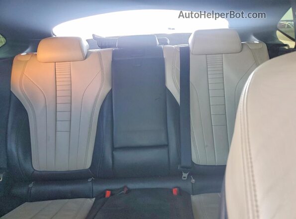 5UXKU6C57G0R34429 2016 BMW X6 Black Vista de los asientos traseros