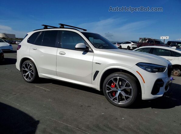 5UXTA6C09N9N42921 2022 BMW X5 Белый Передняя правая четверть