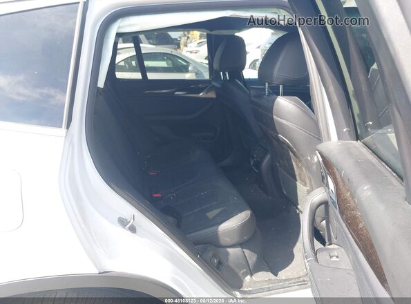 5UXTR7C51KLE88249 2019 BMW X3 White VIN կոդի պիտակի տեսք