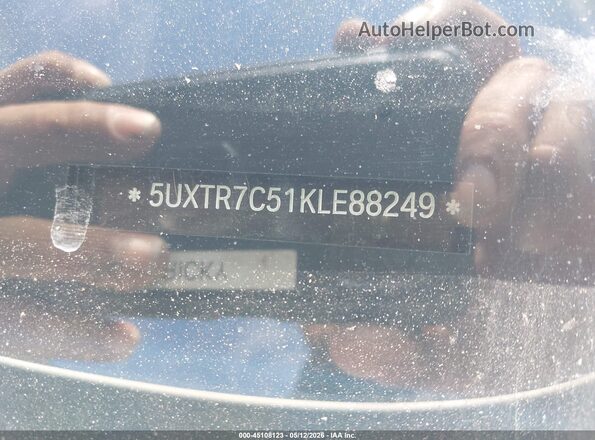 5UXTR7C51KLE88249 2019 BMW X3 White Շարժիչի բաժամունքի տեսք