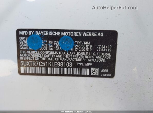 5UXTR7C51KLE98103 2019 BMW X3 White Engine compartment view