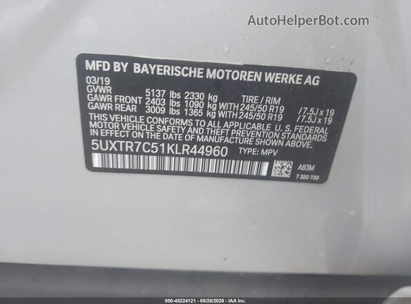 5UXTR7C51KLR44960 2019 BMW X3 Gray Vista del compartimento del motor