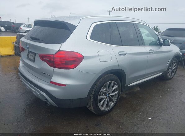 5UXTR7C51KLR44960 2019 BMW X3 Gray Trasero derecho