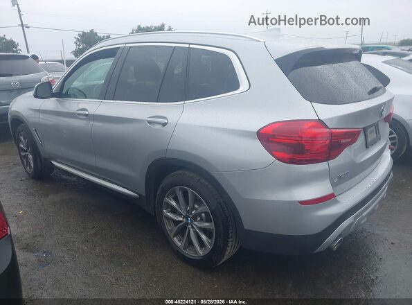 5UXTR7C51KLR44960 2019 BMW X3 Gray Trasero izquierdo