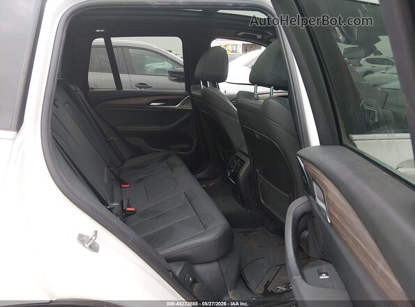5UXTR7C55KLE97715 2019 BMW X3 White 
