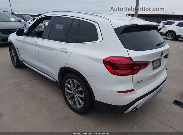 5UXTR7C55KLE97715 2019 BMW X3 White 