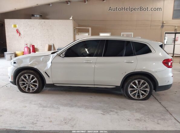 5UXTR7C58KLE98227 2019 BMW X3 Белый Панорамный вид салона 360°