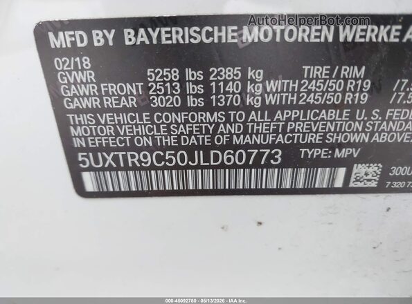 5UXTR9C50JLD60773 2018 BMW X3 White Вид підкапотного простору