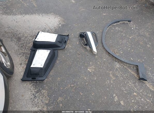 5UXTR9C50JLD60773 2018 BMW X3 White Вид щитка приладів