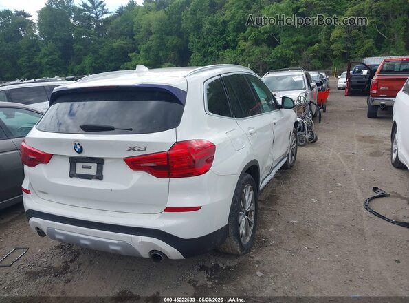 5UXTR9C51JLD59812 2018 BMW X3 White Rear right