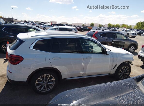 5UXTR9C52KLR08254 2019 BMW X3 White Панорамний вид салону 360°