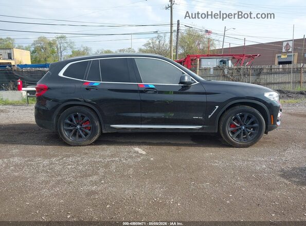 5UXTR9C53JLC74468 2018 BMW X3 Черный Вид задней части салона