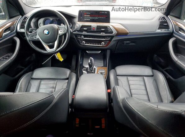 5UXTR9C53JLD57513 2018 BMW X3 Gray Vista del salpicadero