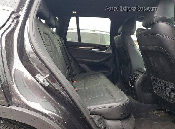 5UXTR9C53JLD57513 2018 BMW X3 Gray Vista interior trasera