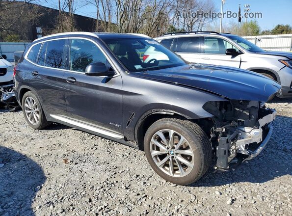 5UXTR9C53JLD57513 2018 BMW X3 Gray Delantero derecho