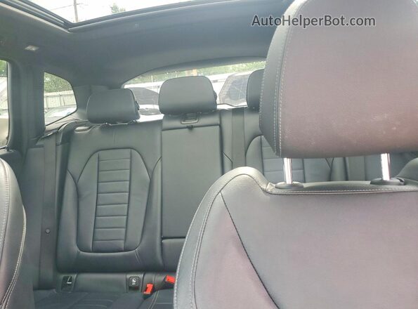 5UXTR9C54JLD68021 2018 BMW X3 White Widok tylnych siedzeń