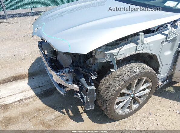 5UXTR9C55JLC83768 2018 BMW X3 Silver Դիմացի տեսք