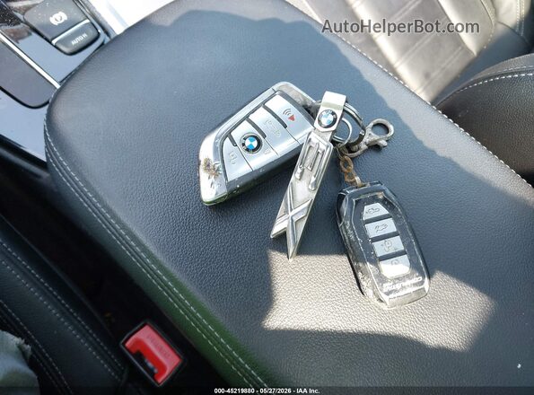 5UXTR9C55JLC83768 2018 BMW X3 Silver Առջևի վահանակի տեսք