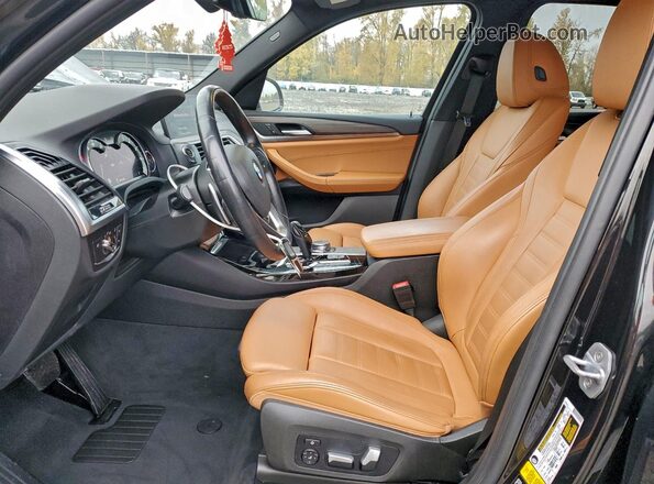 5UXTR9C57JLC73761 2018 BMW X3 Black წინა სალონის ხედი