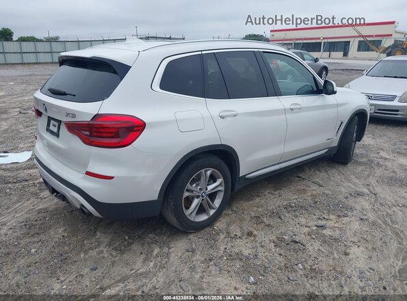 5UXTR9C58JLD65882 2018 BMW X3 White Հետևի աջ
