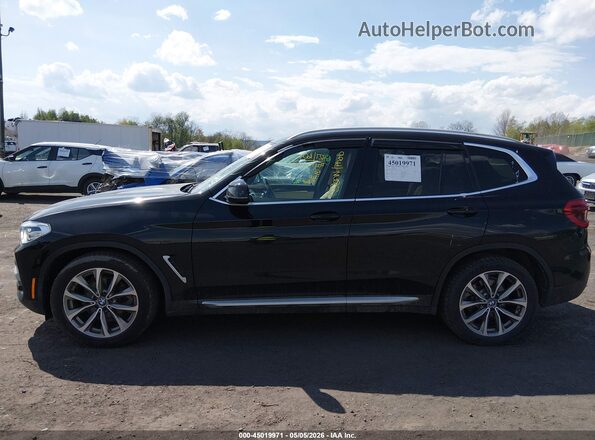 5UXTR9C58KLD92789 2019 BMW X3 Black Widok wnętrza 360 stopni