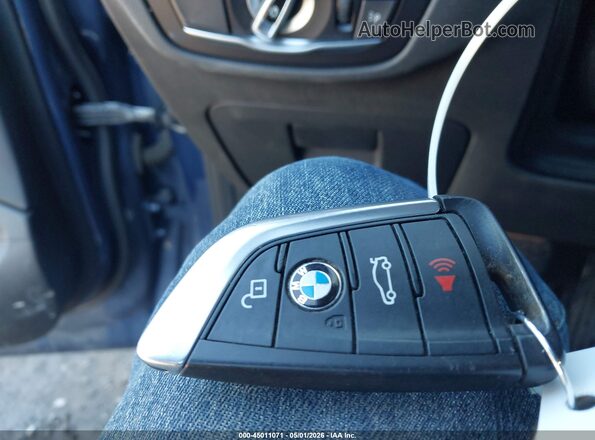 5UXTR9C58KLR08761 2019 BMW X3 Blue წინა პანელის ხედი