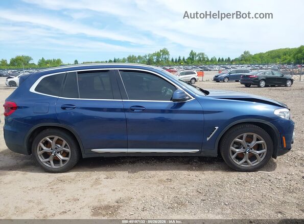 5UXTS1C03M9H13227 2021 BMW X3 Blue Rear interior view