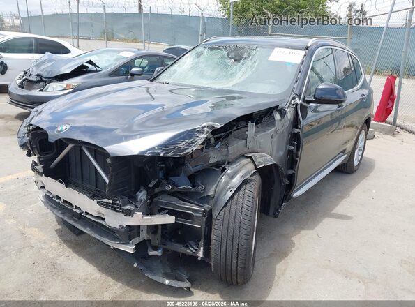 5UXTY3C04LLU70486 2020 BMW X3 Gray Front left